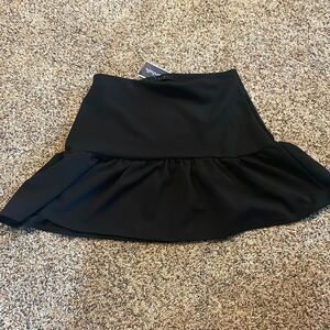 Black mini skirt NWT